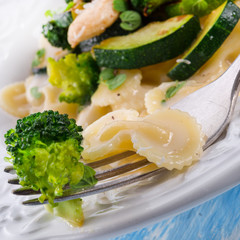 Farfalle pasta with zucchini and broccoli