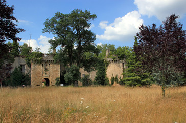 Ruines du château de Marqueyssac.