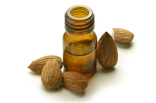 M&egrave;nnula Amande Almendra Mandorla Amandel &Alpha;&mu;ύ&gamma;&delta;&alpha;&lambda;&omicron;