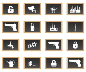 Symboles dans 16 ardoises