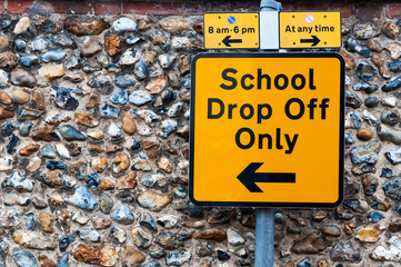 Sign for school drop off only