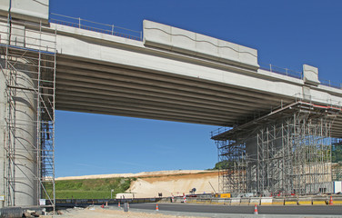 pont en construction