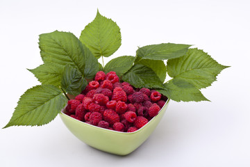 Himbeeren - Früchte in einer Schüssel