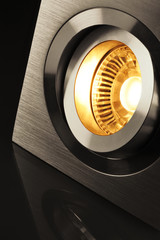 warmwei&szlig;e COB-LED