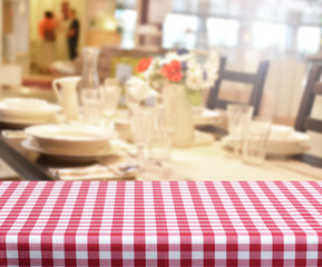 empty table