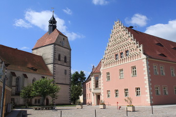 Rathaus und Stadtkirche in Mühlberg /Elbe