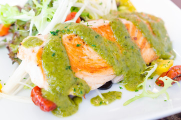 Grill salmon