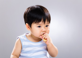 Baby eat finger food