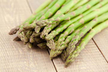ripe green asparagus