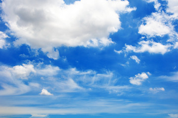 Obraz premium blue sky with clouds closeup