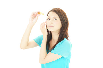 眼精疲労を訴える女性