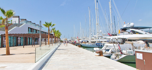 Neue Hafen in Palma de Mallorca © Jürgen Fälchle