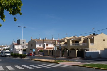 Fototapeta na wymiar Residential complex in Torrevieja