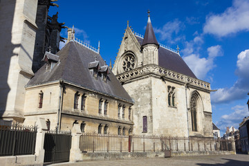 Fototapeta na wymiar Cathedral of Amiens, Picardy, France