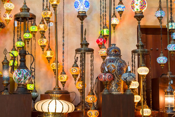 Naklejka premium Arabskie latarnie uliczne w Dubaju, Zjednoczone Emiraty Arabskie