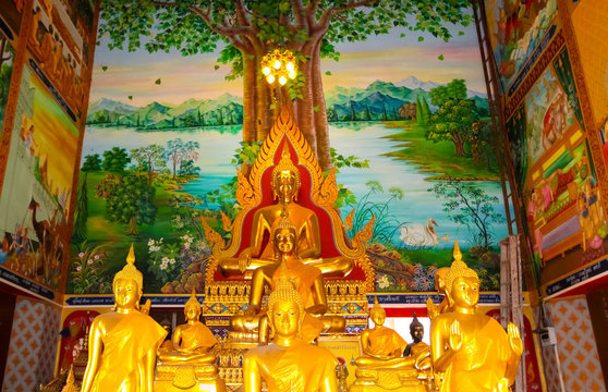 statue of buddha