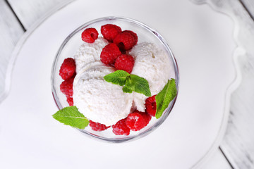 Creamy ice cream with raspberries