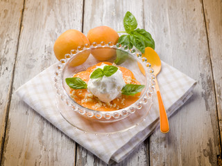 apricot ice cream