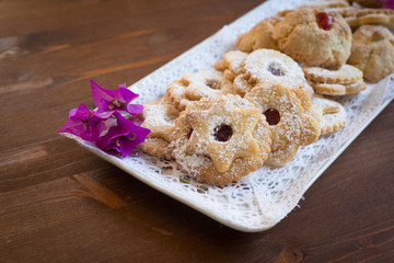 Pasticcini ripieni di marmellata, Cucina Sarda
