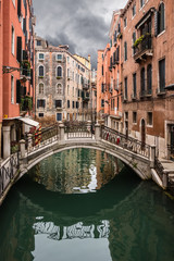 Fototapeta na wymiar Venice bridge