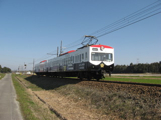 Fototapeta na wymiar 近江鉄道の電車