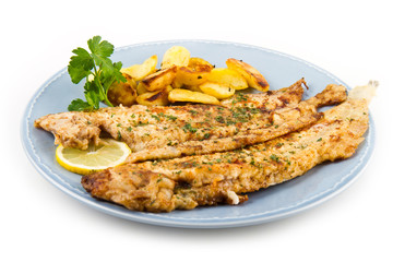 Fresh sole served with potatoes