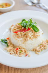 Spicy fried chicken with basil and rice