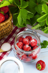 Homemade preserves, prepare compote of strawberries.