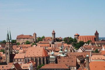 Fototapeta na wymiar Silhouette der Nürnberger Kaiserburg