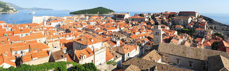 Fototapeta na wymiar The old town of Dubrovnik