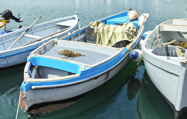 Fototapeta na wymiar old fishing boat