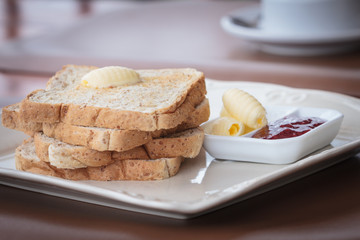 bread with jam