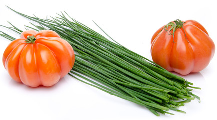 Beefsteak tomatoes with chive