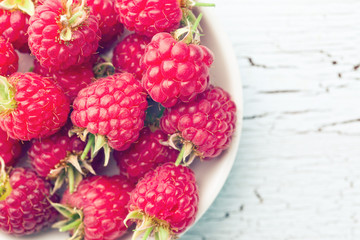 red raspberries in bowl