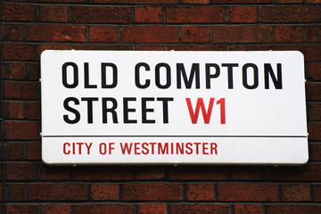 Fototapeta na wymiar Old Compton Street Sign