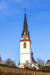 Fototapeta premium tower of st. Martin church in Eltville Erbach