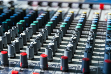 Mixing console