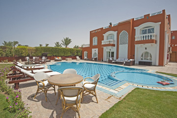 Fototapeta premium Luxury villa in tropical resort