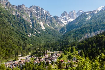 Foto auf Leinwand Falcade in de Dolomieten © John Hofboer