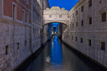 Obraz premium The streets of Venice Long exposure By Night. 