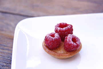 mini himbeertörtchen