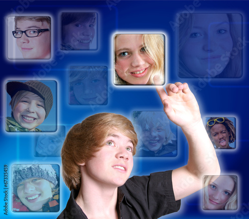 "Im Internet" Stockfotos und lizenzfreie Bilder auf ...
