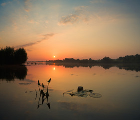 Rzeka Odra podczas baśniowego poranka