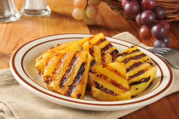 Grilled pineapple slices