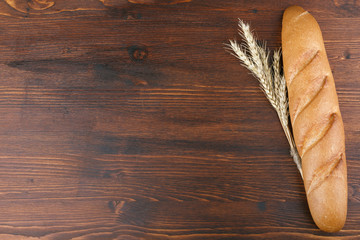 bread and ear of wheat