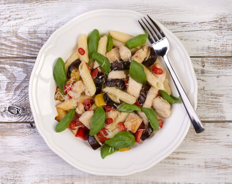 Pasta with meat and vegetables