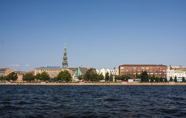 Obraz premium View Riga from the River Daugava