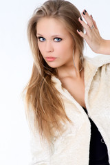 Naklejka premium Portrait of beautiful young woman