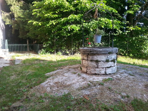 Pozzo in pietra