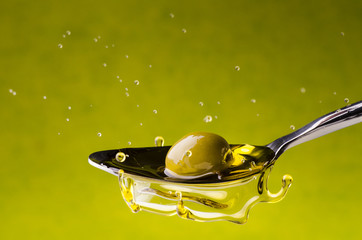 olio di oliva splash